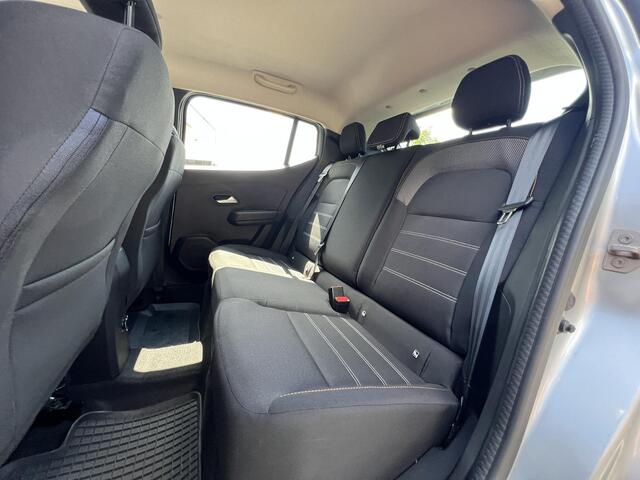 Dacia SANDERO Stepway 1.0 TCe 90 CVT Comfort Automaat | Pack Assist | Pack Media-NAV | Keyless