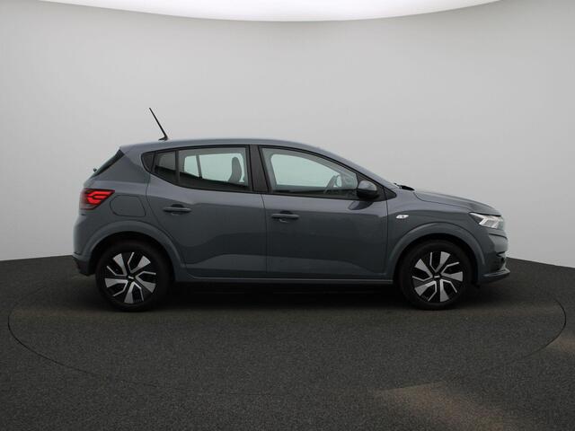 Dacia SANDERO 1.0 TCe Expression 90PK | Parkeersensoren | Airco | Apple CarPlay & Android Auto
