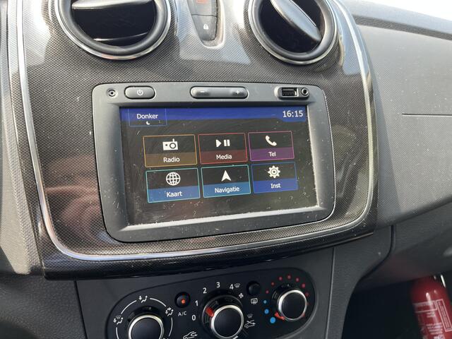 Dacia SANDERO 1.0 SCe Laureate / Dealer onderhouden / Apple Carplay - Android Auto / Airco / Navi / Elek Ramen V / 2e Pinksterdag Open 09.00 - 17.00 uur