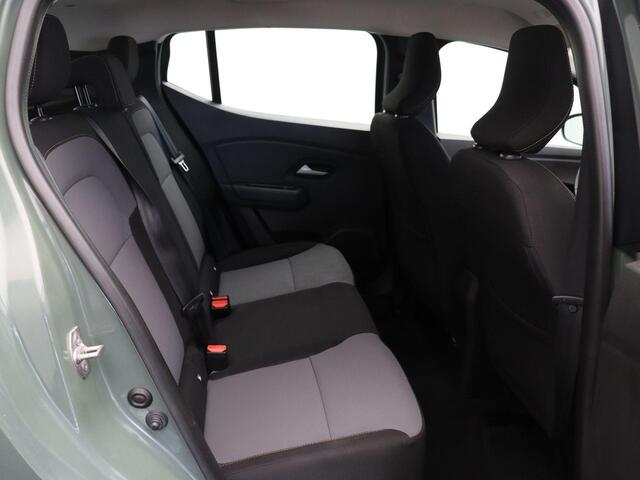 Dacia SANDERO Stepway 1.0 TCe 90pk Extreme | Automaat! | Dodehoeksensor | Achteruitrijcamera | Navigatie |
