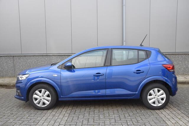 Dacia SANDERO 1.0 TCe 90 Comfort | Parkeer sensoren | Cruise control | Achteruitrijcamera |