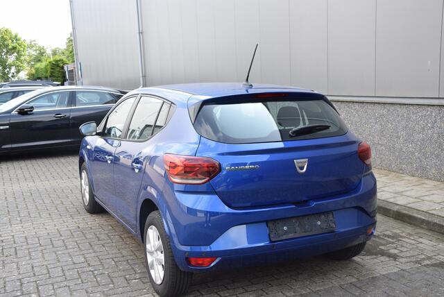 Dacia SANDERO 1.0 TCe 90 Comfort | Parkeer sensoren | Cruise control | Achteruitrijcamera |
