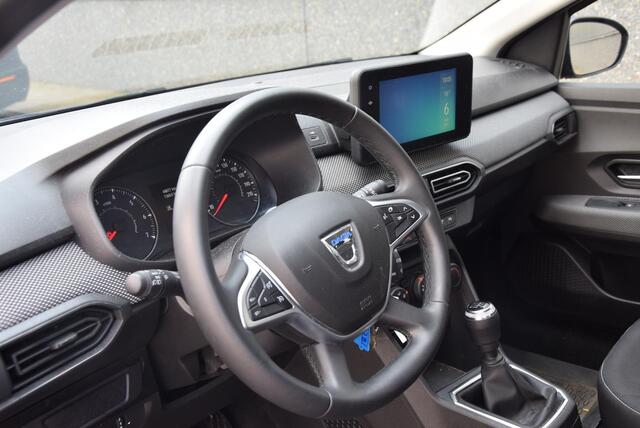 Dacia SANDERO 1.0 TCe 90 Comfort | Parkeer sensoren | Cruise control | Achteruitrijcamera |