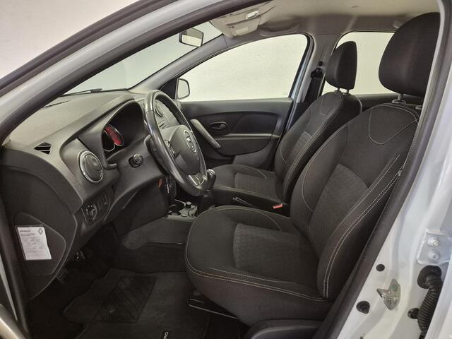Dacia SANDERO 0.9 TCe Bi-Fuel Lauréate | Trekhaak | Bluetooth | Cruise Control |