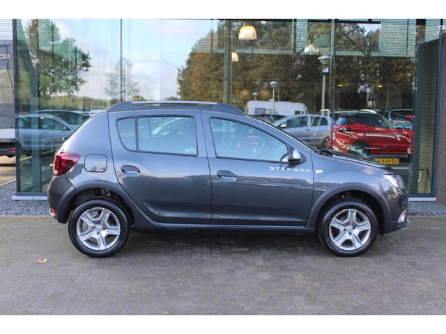 Dacia SANDERO 0.9 TCe Stepway Laureate