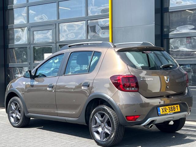 Dacia SANDERO TCe 90 Stepway Laureate Camera Navi