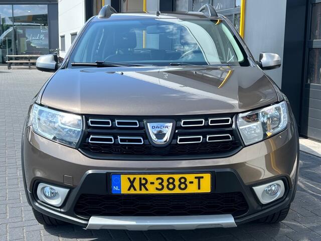 Dacia SANDERO TCe 90 Stepway Laureate Camera Navi
