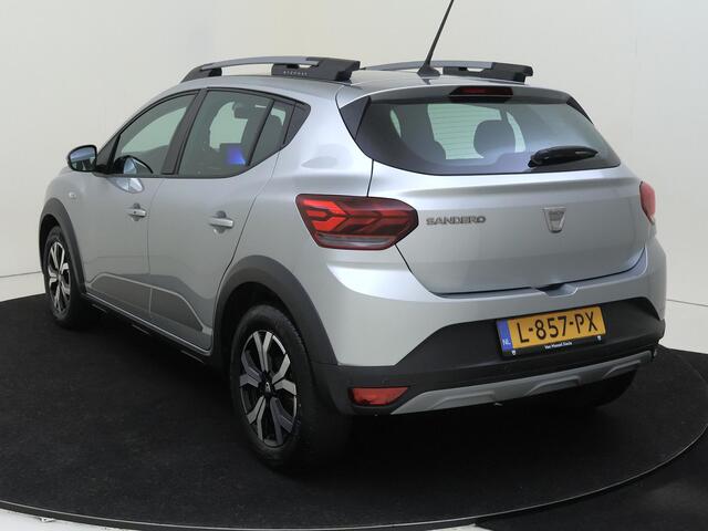 Dacia SANDERO Stepway 1.0 TCe 90 Comfort Automaat | Navigatie | Parkeersensoren & Camera | LM Velgen |