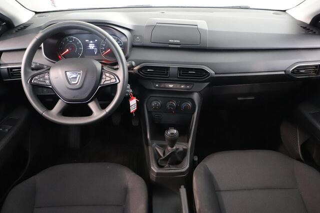 Dacia SANDERO 1.0 TCe 100 Bi-Fuel Essential | Cruise control | Bluetooth | LED | DAB+| Trekhaak |