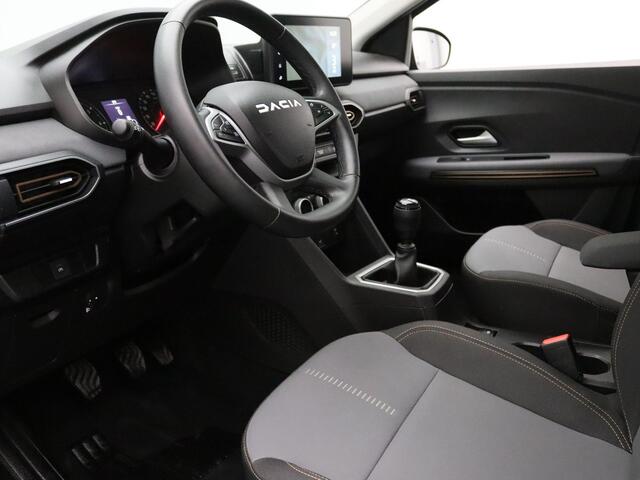 Dacia SANDERO Stepway 100pk TCe ECO-G Extreme Camera | Cruise | Navi | Parkeersens. v+a | Stoelverw. | Panoramadak | Trekhaak