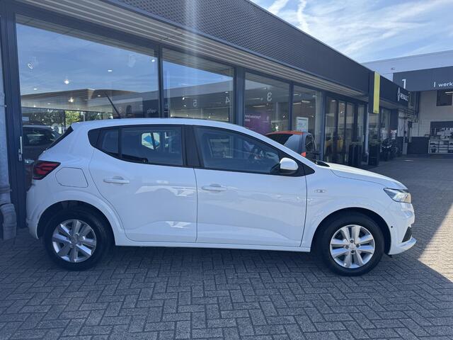 Dacia SANDERO 1.0 TCe 100 ECO-G Expression / AIRCO / ACHTERUITRIJ CAMERA / PARKEERSENSOREN VOOR & ACHTER / LAGE KILOMERSTAND /