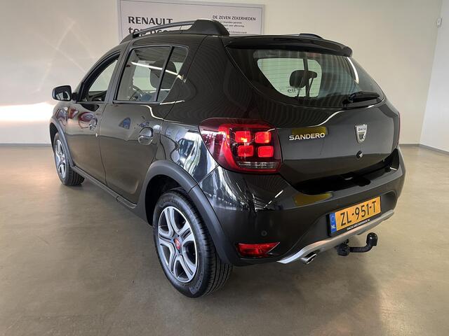 Dacia SANDERO 0.9 TCe Tech Road TREKHAAK / APPLE CARPLAY ANDROID AUTO / CLIMATE CONTROLE / CRUISE CONTROLE / PARKEERSENSOREN / NAVIGATIE.