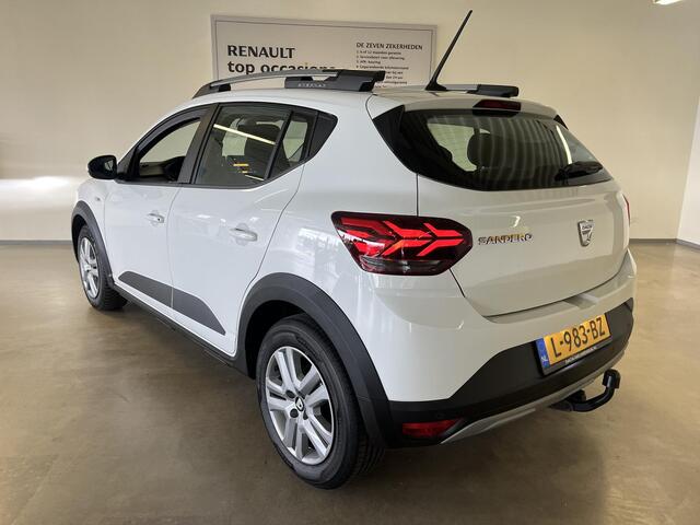 Dacia SANDERO Stepway 1.0 TCe 90 Comfort TREKHAAK / APPLE AUTO ANDROID CARPLAY / CLIMATE CONTROLE / CRUISE CONTROLE / PARKEERSENSOREN / NAVIGATIE.