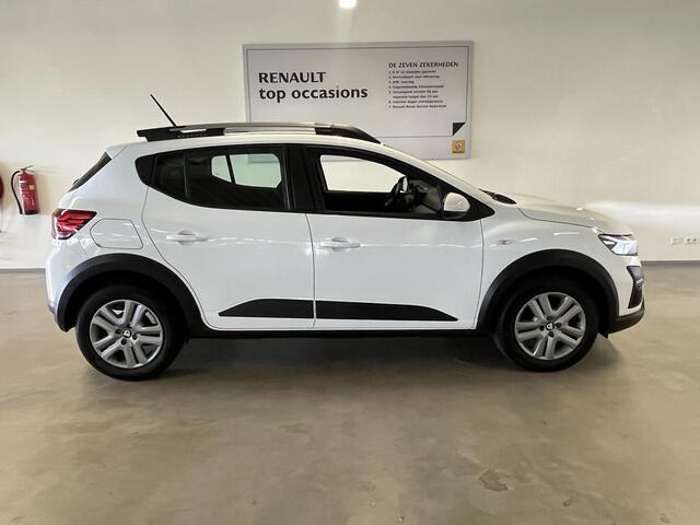 Dacia SANDERO Stepway 1.0 TCe 90 Comfort TREKHAAK / APPLE AUTO ANDROID CARPLAY / CLIMATE CONTROLE / CRUISE CONTROLE / PARKEERSENSOREN / NAVIGATIE.