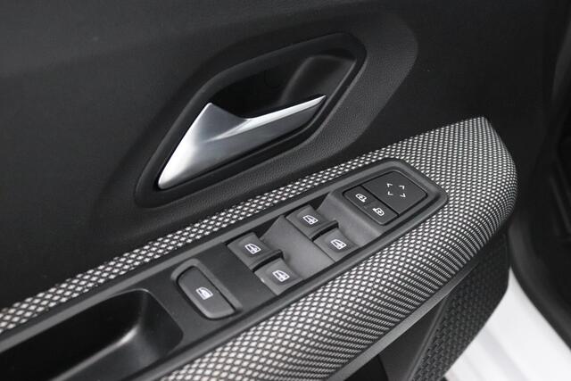 Dacia SANDERO 1.0 TCe 90 Comfort | Achteruitrijcamera | Apple CarPlay / Android Auto | Parkeersensoren V+A |