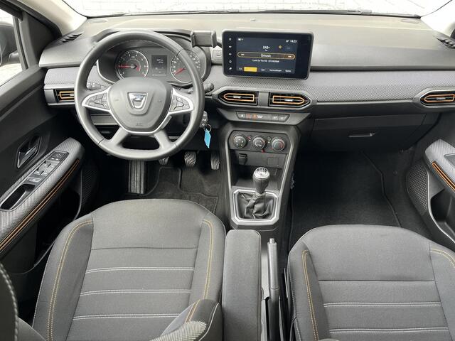 Dacia SANDERO Stepway 1.0 TCe 90 Comfort | Achteruitrijcamera | Apple CarPlay / Android Auto | Parkeersensoren V+A |