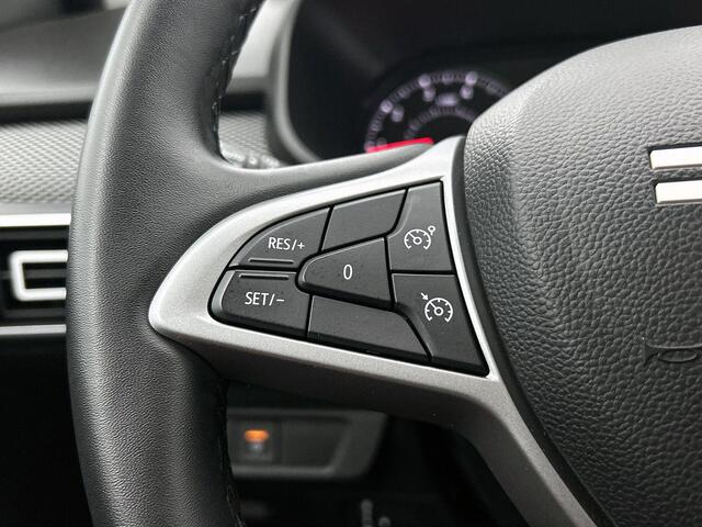 Dacia SANDERO 1.0 TCe 90 PK Expression | Parkeersensoren Achter | Licht- en Regensensor | Cruise Control & Snelheidsbegrenzer | LED-Verlichting | Airconditioning | DAB-Radio | Apple Carplay & Android Auto