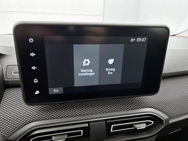 Dacia SANDERO 1.0 TCe 90 PK Expression | Parkeersensoren Achter | Licht- en Regensensor | Cruise Control & Snelheidsbegrenzer | LED-Verlichting | Airconditioning | DAB-Radio | Apple Carplay & Android Auto
