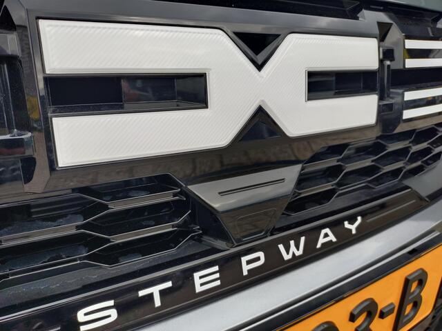 Dacia SANDERO Stepway 1.0 TCe 100 ECO-G / PARKEERSENSOREN V + A INCL. CAMERA / CLIMATE CONTROL / HANDSFREE CARD / APPLE & ANDROIDCARPLAY / DODE HOEK WAARSCHUWING