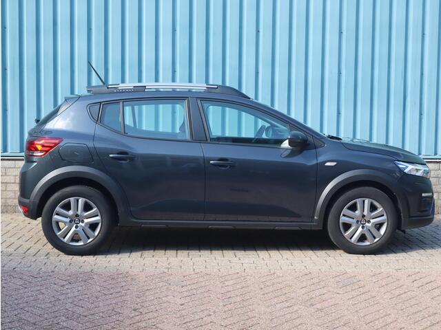 Dacia SANDERO Stepway 1.0 TCe 90PK AUTOMAAT Comfort | NAVI | CAMERA | CARPLAY/ANDROID AUTO |