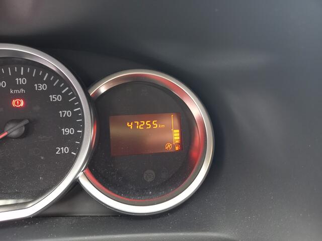 Dacia SANDERO 0.9 TCe SL Stepway - 1E EIGENAAR - NL AUTO -TREKHAAK - PARKEERSENSOREN - AIRCO - CRUISE - NAVI - BLUETOOTH -