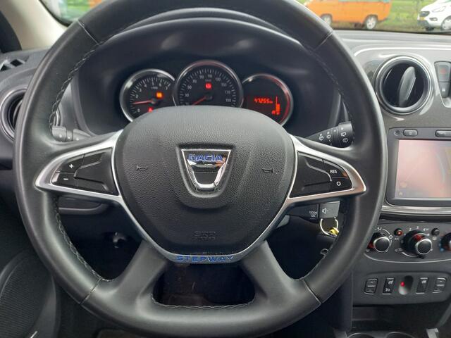 Dacia SANDERO 0.9 TCe SL Stepway - 1E EIGENAAR - NL AUTO -TREKHAAK - PARKEERSENSOREN - AIRCO - CRUISE - NAVI - BLUETOOTH -