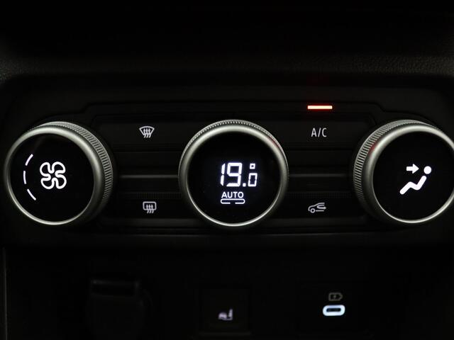 Dacia SANDERO Stepway 110pk TCe Extreme Camera | Climate | Cruise | Parkeersens. v+a