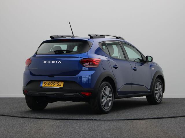Dacia SANDERO Stepway TCe 100pk ECO-G Expression | 1e eigenaar | Nieuwstaat | Blind spot warning | Achteruitrijcamera | Parkeersensoren voor/achter |