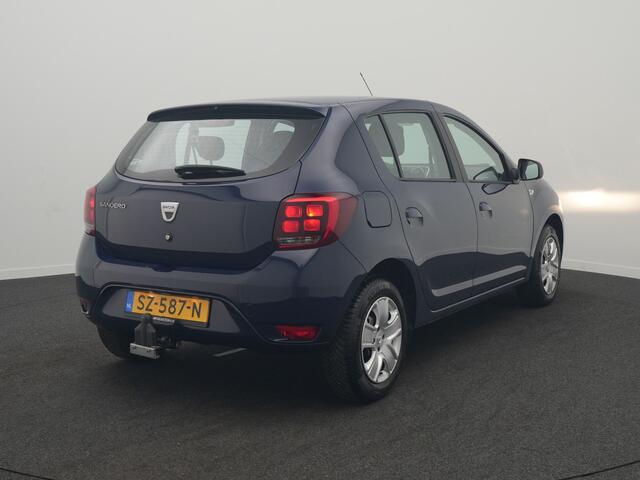 Dacia SANDERO TCe 90 Bi-Fuel Laureate - RIJKLAARPRIJS - LPG - All Seasonbanden - Trekhaak - Navigatie - DAB