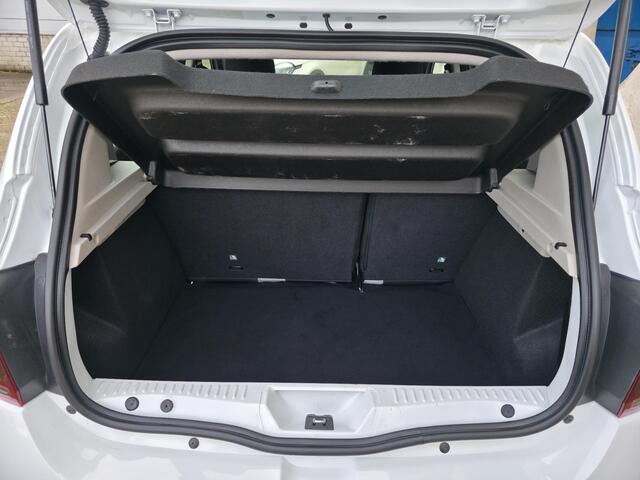 Dacia SANDERO 0.9 TCe Stepway Laureate | Automaat | 1e Eigenaar | Navigatie | Parkeersensoren achter | Bluetooth | Cruise Control