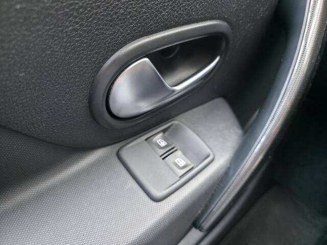 Dacia SANDERO 0.9 TCe Stepway Laureate | Automaat | 1e Eigenaar | Navigatie | Parkeersensoren achter | Bluetooth | Cruise Control