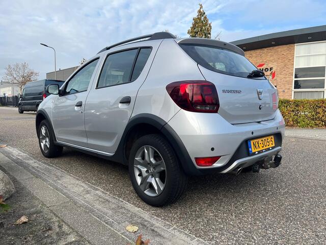 Dacia SANDERO 0.9 TCe Bi-Fuel SL Stepway | LPG | Trekhaak | Cruise Control | NAVI | Parkeersensoren | Airco