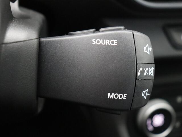 Dacia SANDERO Stepway Extreme TCe 110 | Achteruitrijcamera | Cruise Control en snelheidsbegrenzer | Dagrijverlichting