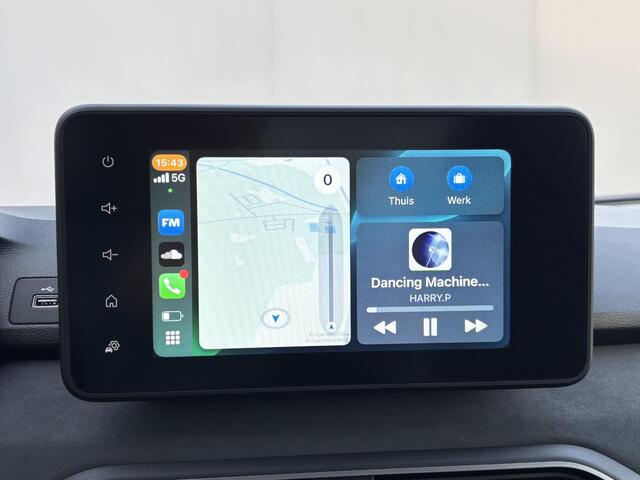 Dacia SANDERO Stepway 1.1 TCe 110 Extreme Handgeschakeld / Fabrieksgarantie tot 12-2027 / Pack Extreme / Dealer onderhouden / Keyless Entry & Start / Apple Carplay Android Auto / Stoelverwarming / Achteruitrijcamera / Cruise control /