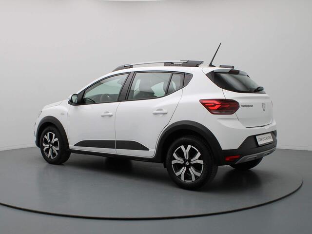 Dacia SANDERO Stepway 90pk TCe Comfort Camera | Cruise | Navi | Parkeersens. v+a | Stoelverw.