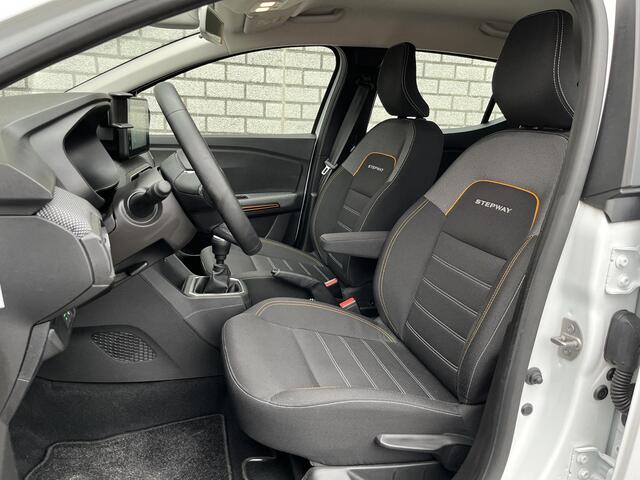 Dacia SANDERO 1.0 TCe 100 Bi-Fuel Expression | Cruise Control | Parkeersensoren | Climate Control | DAB+ |