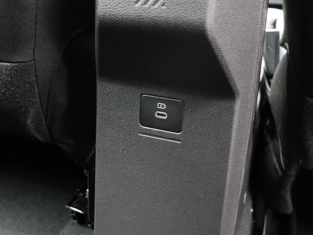 Dacia SANDERO Limited Edition TCe 100 | Achteruitrijcamera | Bekleding 'Expression' | Cruise Control en snelheidsbegrenzer