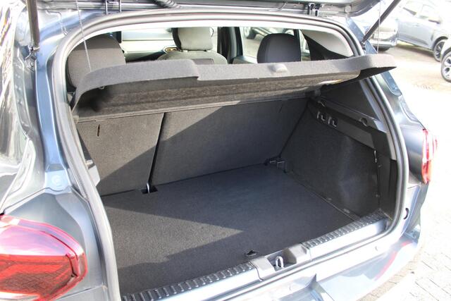 Dacia SANDERO Stepway 1.0 TCe 90 Comfort | Trekhaak | Dealer onderhouden | Armsteun