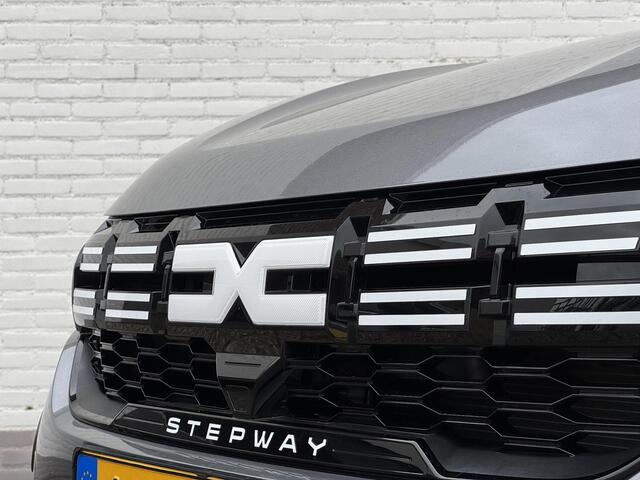 Dacia SANDERO Stepway 1.0 TCe 110 Extreme / Demo / Camera / Navi / Cruise / Clima / Parkeersensoren / Dodehoek Detectie / DAB / NAP / LED /