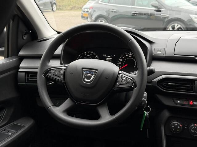 Dacia SANDERO 1.0 TCe 90 Essential | NAP | Airco | DAB | LED | Parkeersensoren | Cruise Control | BT-Telefoonfunctie |