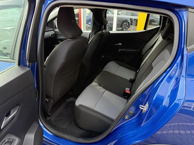 Dacia SANDERO Stepway 1.0 TCe 100 ECO-G Extreme | NAP | Trekhaak | Navigatie | Achteruitrijcamera | Climate Control | Key-less | Lichtmetaal | DAB | LED |