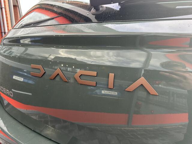 Dacia SANDERO Stepway 1.0 TCe 110 Extreme | BLIND SPOT | CAMERA | PARKEERSENSOREN V+A | CLIMATE CONTROL | APPLE CARPLAY & ANDROID AUTO