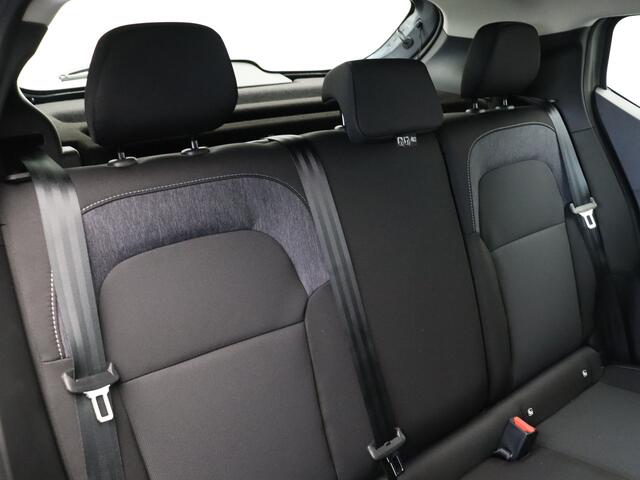 Dacia SANDERO Expression TCe 100 | Bekleding 'Expression' | Cruise Control en snelheidsbegrenzer | Dagrijverlichting