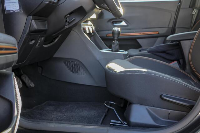 Dacia SANDERO Stepway 1.0 TCe 90 Expression CRUISE / KEYLESS / NAVI / CAMERA.