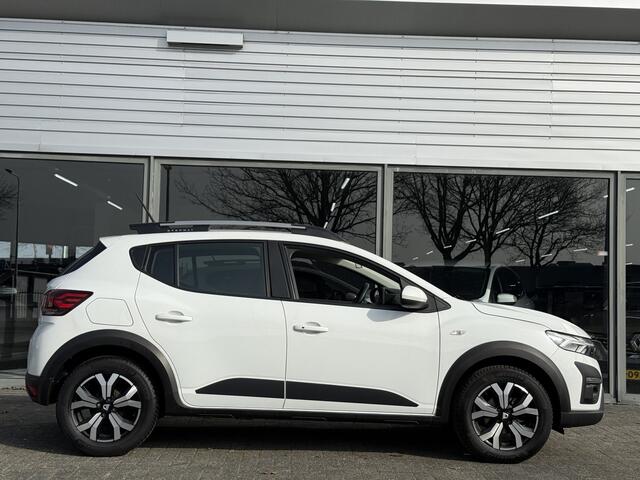 Dacia SANDERO 1.0 TCe 90 Essential | Navi | Clima | All Seasons |