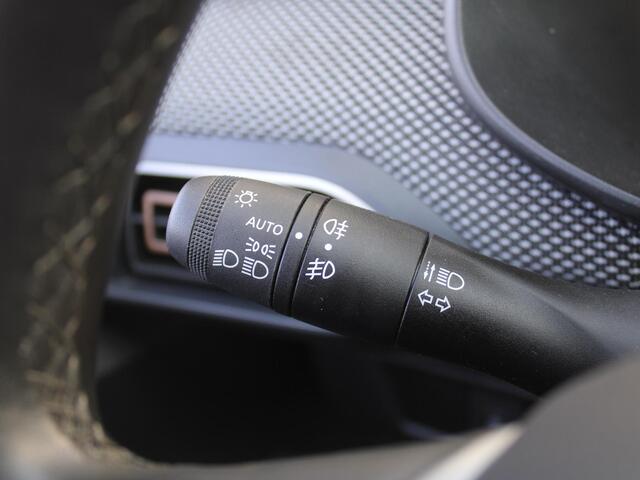 Dacia SANDERO Stepway 1.0 TCe 90 Journey | BTW Auto | Camera | Clima | Dodehoek detectie | Parkeersensor v+a | Navi | Apple Carplay | Android Auto | LED | 16" LM |