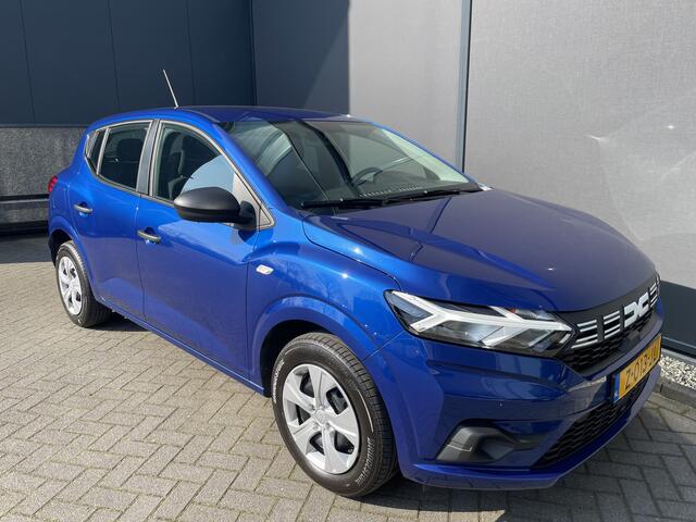 Dacia SANDERO 1.0 TCe 100 ECO-G Essential Airco - Cruise control - Parkeersensor achter - Bluetooth - Rijstrooksensor - Start/stop systeem - Stuur multifunctioneel - Led lampen - Elektrische ramen voor