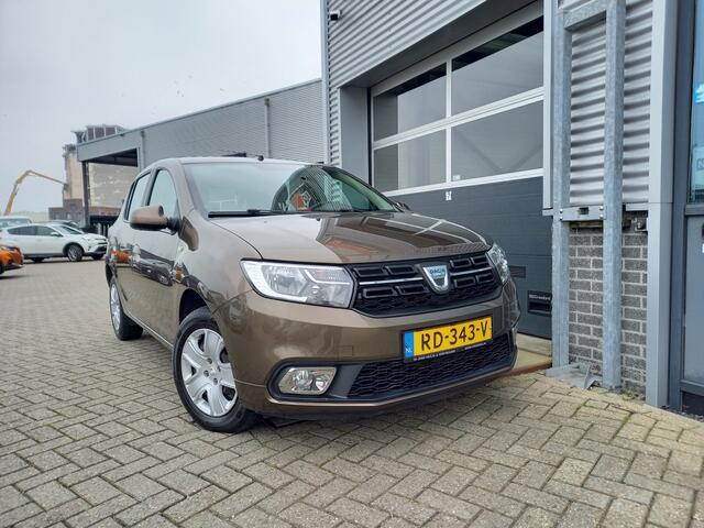 Dacia SANDERO 0.9 TCe AUTOMAAT Laureate - AIRCO - TREKHAAK - CRUISE - BLUETOOTH