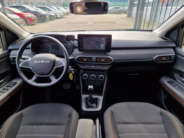 Dacia SANDERO Stepway 1.0 TCe 90 Comfort | Navigatie | Achteruitrijcamera | Climate Control |