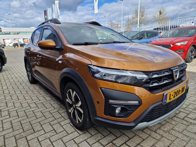 Dacia SANDERO Stepway 1.0 TCe 100 Bi-Fuel Comfort | Apple CarPlay / Android Auto navigatie | Trekhaak | Achteruitrijcamera |